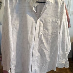 Classic White Men's Button-Up Shirt with Subtle Grid Pattern